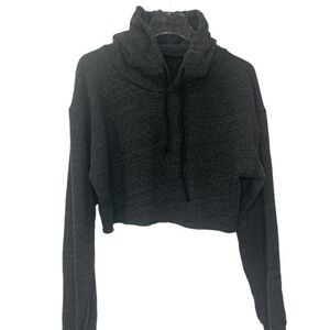 New Over The Limit Cropped Fleece Gray Long Sleeve Soft Knit Sweatshirt